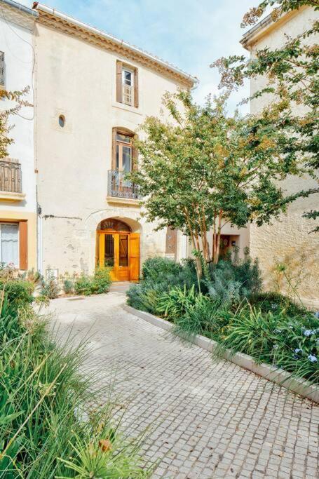 Stunning Medieval Getaway Vic la Gardiole Bagian luar foto