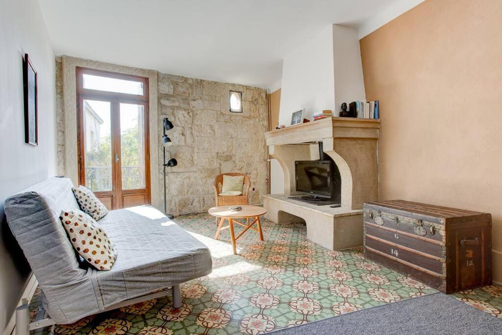 Stunning Medieval Getaway Vic la Gardiole Bagian luar foto